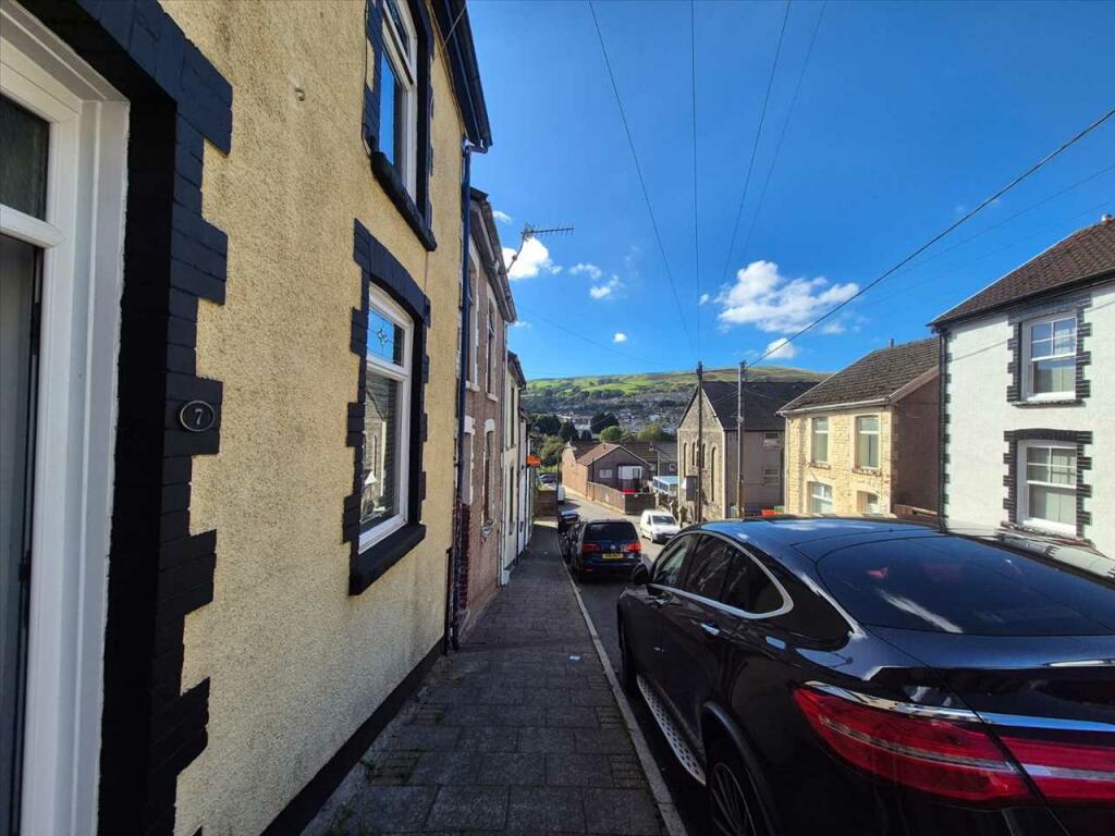 Additional image 21 of Victoria Street, Tonypandy