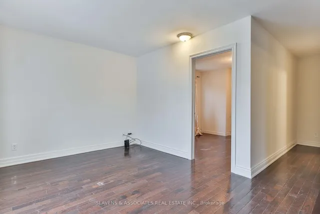 Additional image 7 of 262 Poyntz Ave