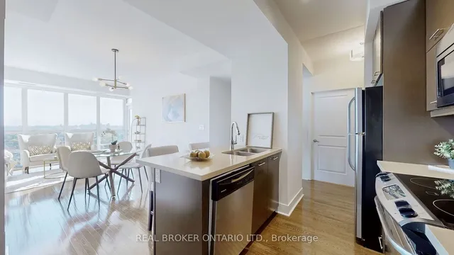 Additional image 14 of 26 Norton Ave Unit 1803