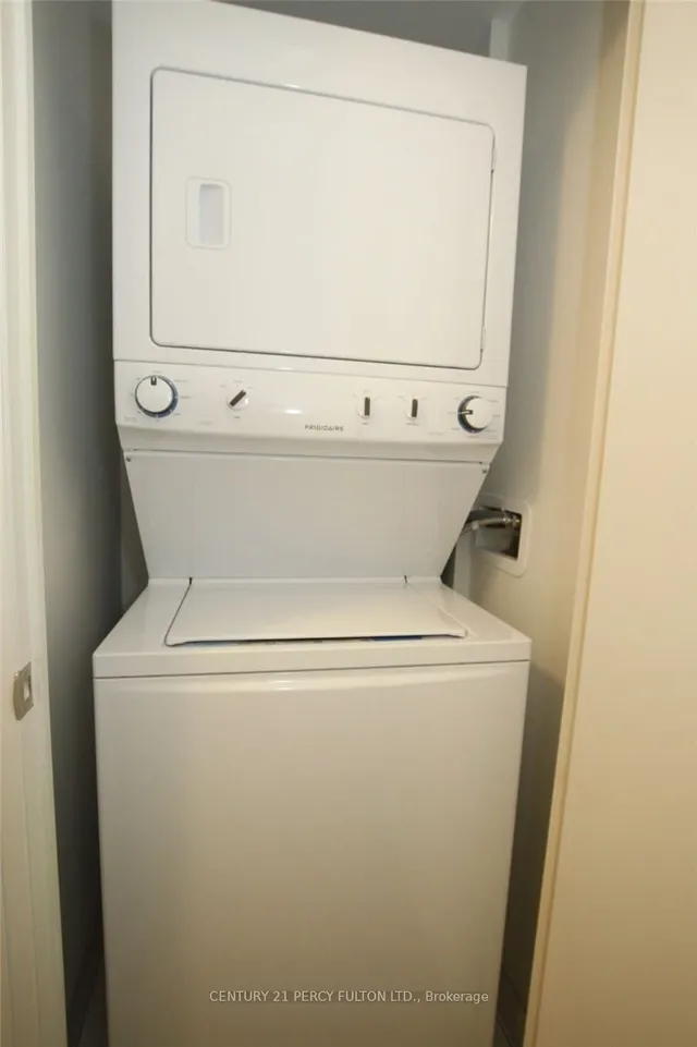 Additional image 10 of 160 Vanderhoof Ave Unit 808