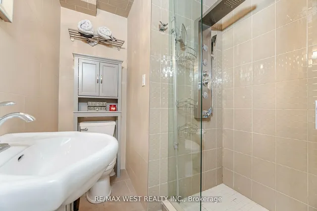 Additional image 18 of 12 Gordon Park Dr