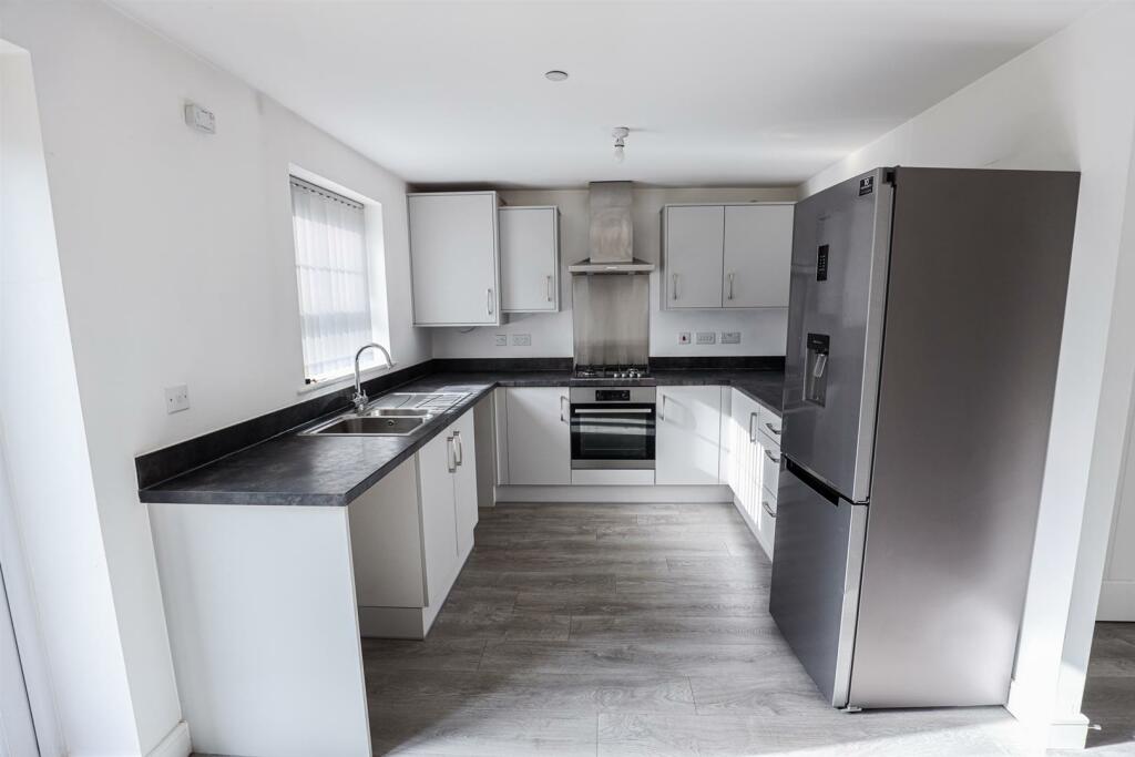 Additional image 5 of Cae Ffynnon, Cowbridge, Vale Of Glamorgan, CF71 7FJ