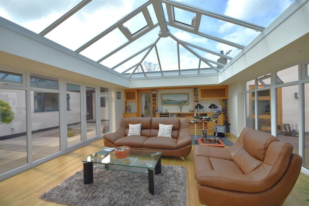 Additional image 50 of Hanns Hall Road, Neston, Cheshire