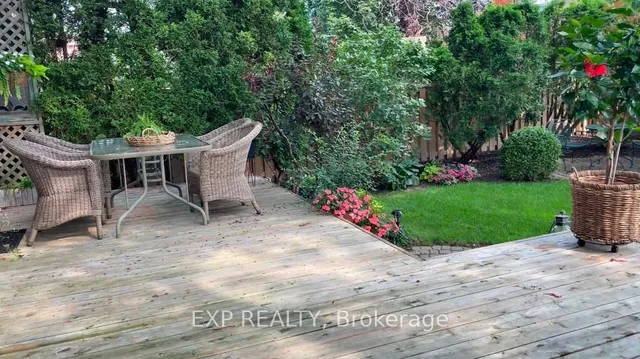 Additional image 25 of 705 Robertson Cres