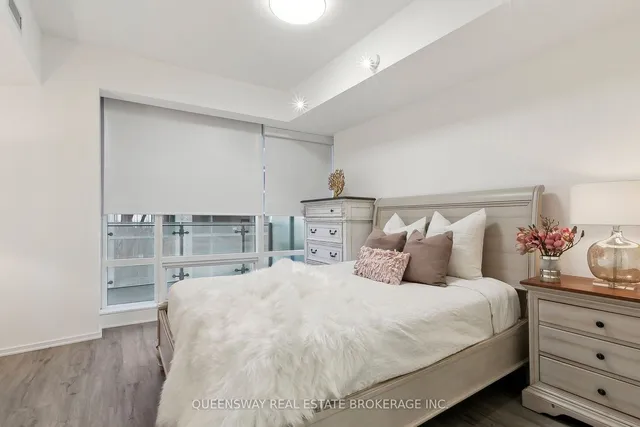 Additional image 19 of 1 Bloor St Unit 6706