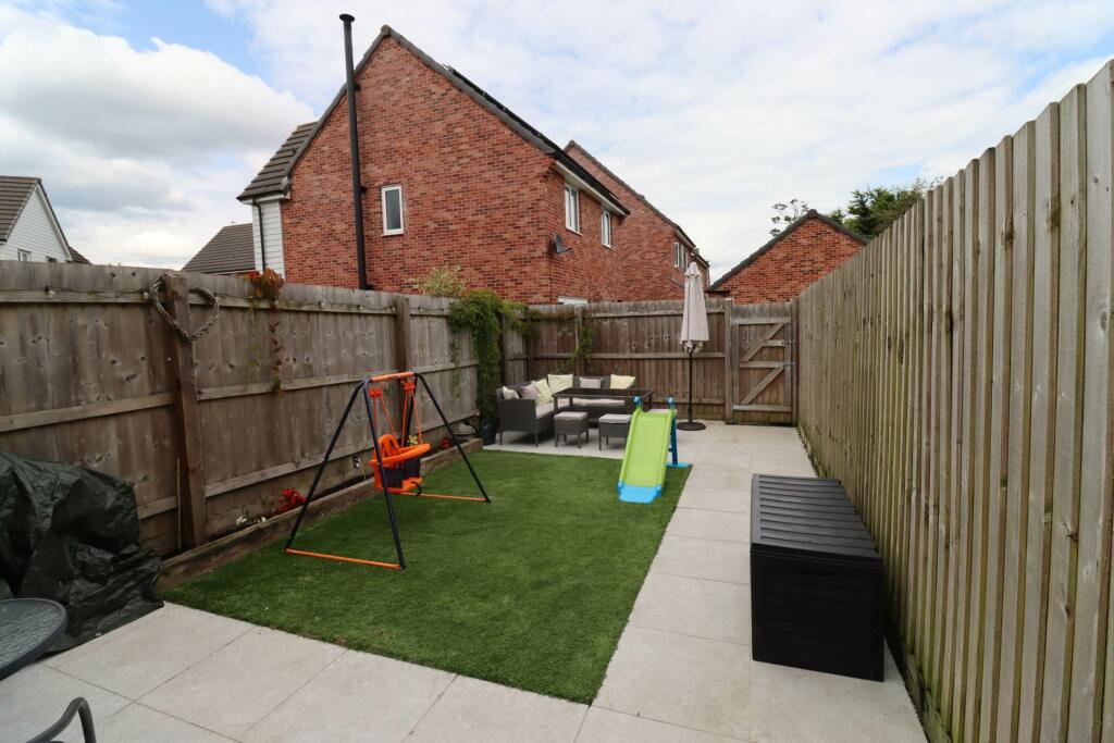 Additional image 25 of Harrison Close, Eastham