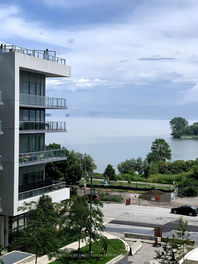 Additional image 18 of 39 Annie Craig Dr Unit #409