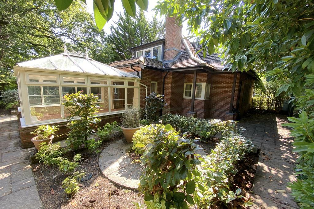 Additional image 26 of Station Road, West Moors, Dorset, BH22