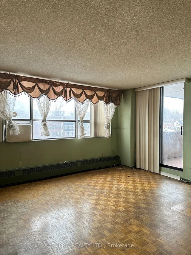 Additional image 6 of 25 Sunrise Ave Unit 403