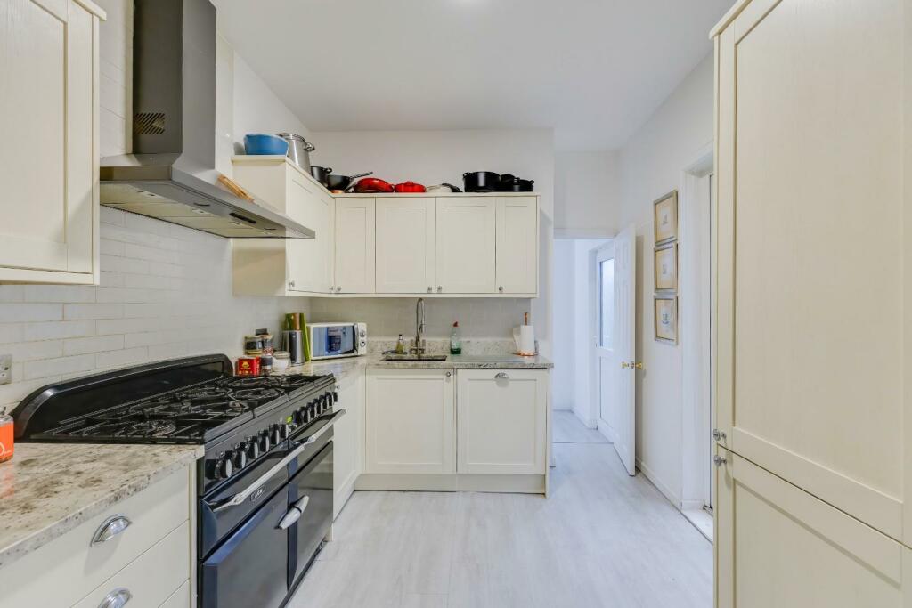 Additional image 10 of High Street, Cowbridge, Vale of Glamorgan, CF71 7AD