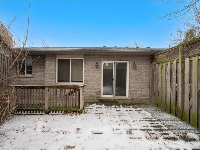 Additional image 21 of 9 1/2 York St Unit 2