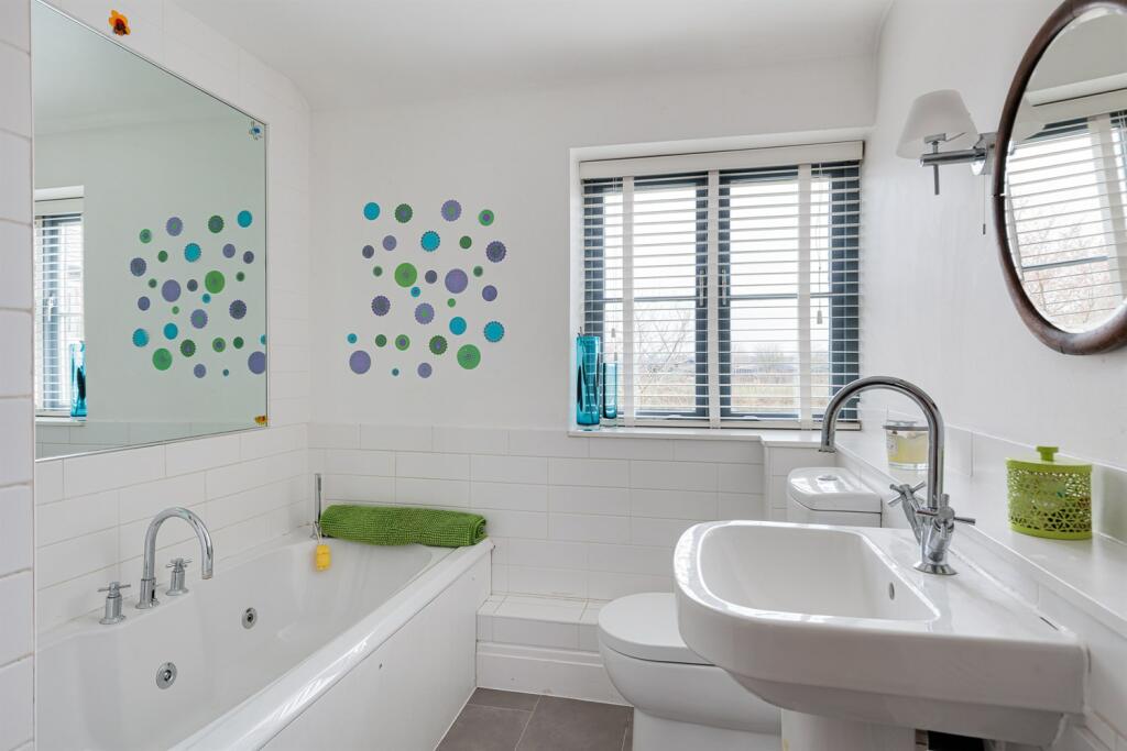 Additional image 20 of Heath Lane, Great Barrow, Chester