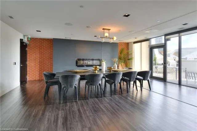 Additional image 37 of 15 Wellington St Unit 1101