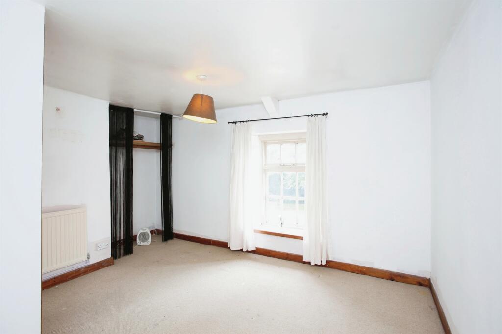 Additional image 11 of Commercial Street, Nelson, Treharris