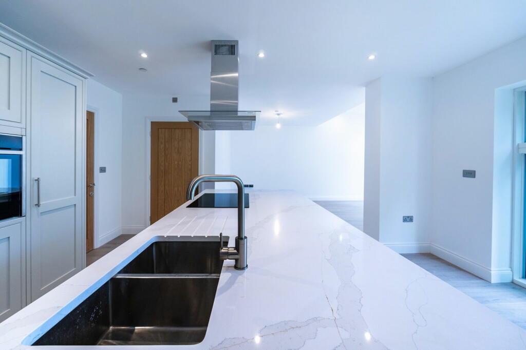 Additional image 18 of Van Road, Caerphilly, CF83 3RR