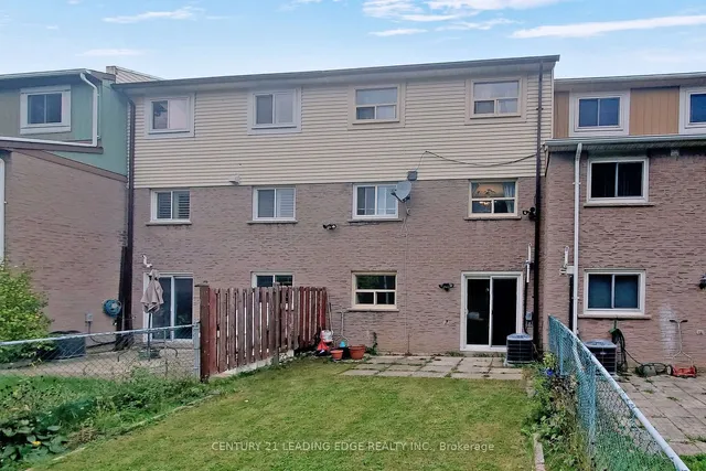 Additional image 40 of 28 Scotney Grve