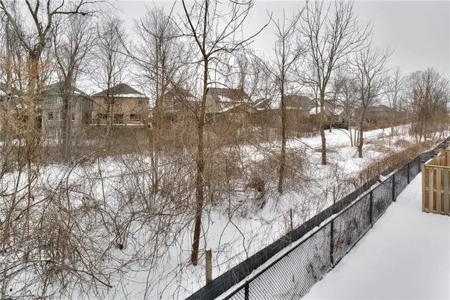 Additional image 42 of 51 Meadowridge St