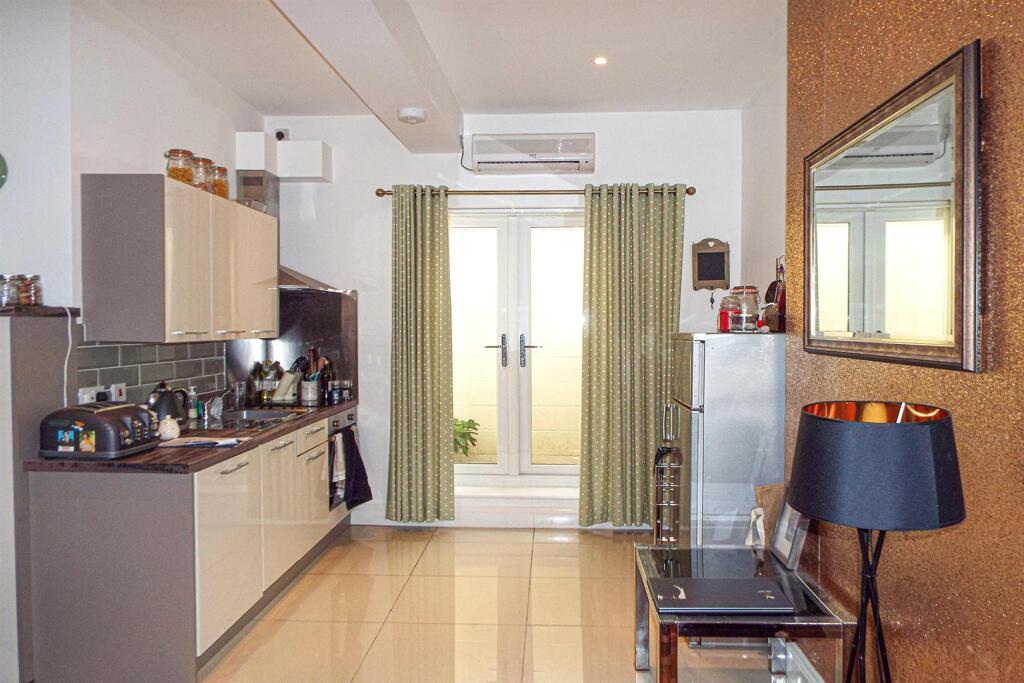 Additional image 9 of Granby Street, Newmarket