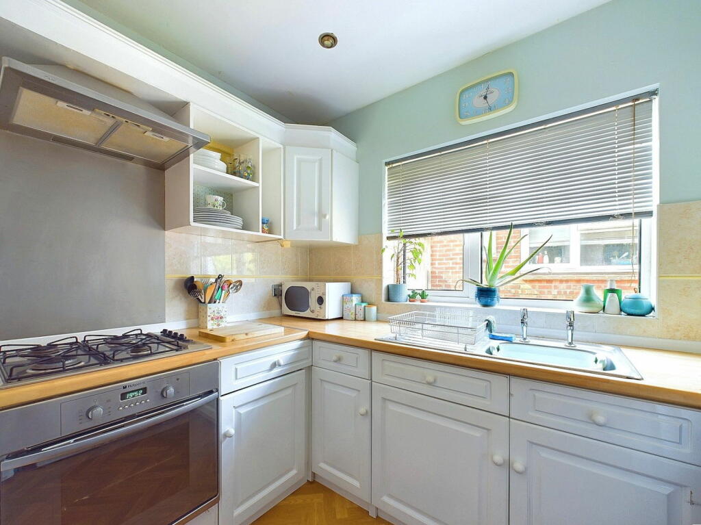 Additional image 8 of Clarendon Road, Worthing, BN14 8QQ