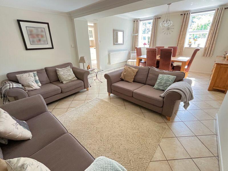 Additional image 7 of The Elms Farm, Castell Y Mwnws, Llanharry, CF72 9DD