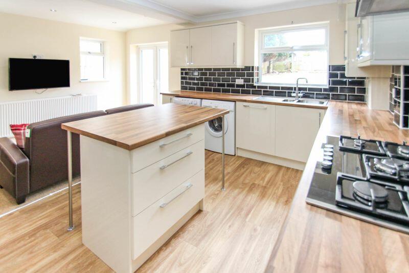 Additional image 11 of Premium Student House, Winton