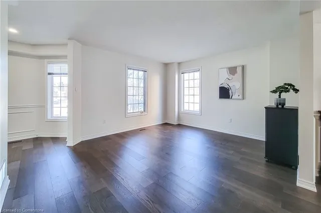 Additional image 14 of 85 Meadowlands Blvd