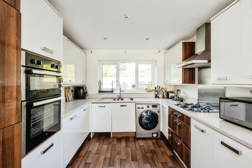 Additional image 3 of Clos Yr Eryr, Bridgend