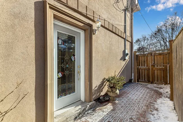 Additional image 20 of 42 Glen Long Ave