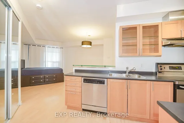 Additional image 6 of 438 Richmond St Unit 1108