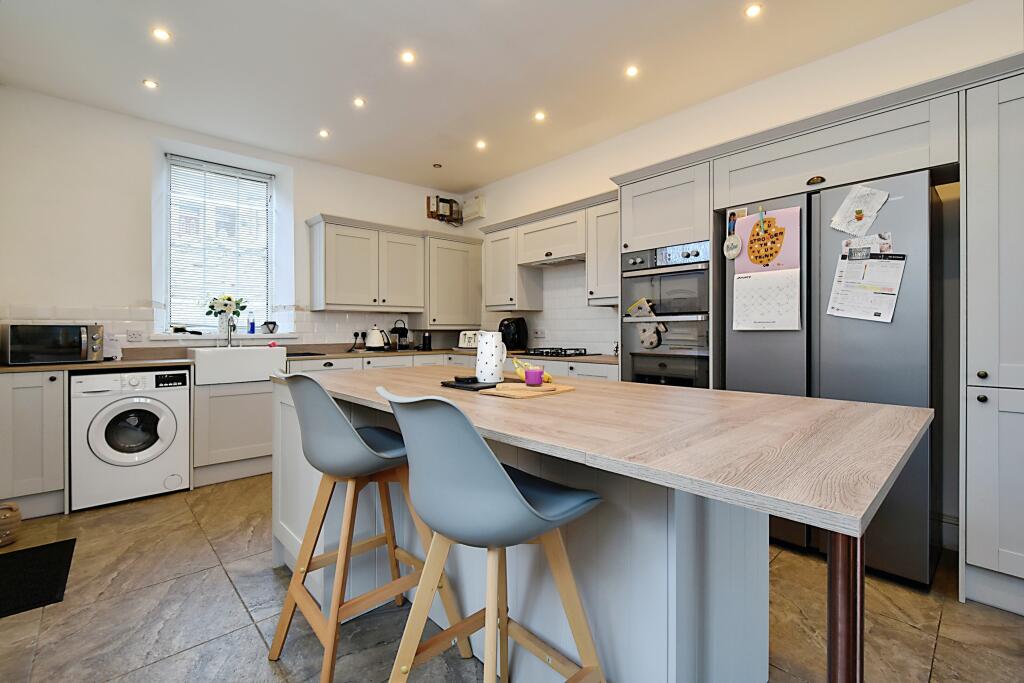 Additional image 4 of Llyn Crescent, Ferndale, CF43