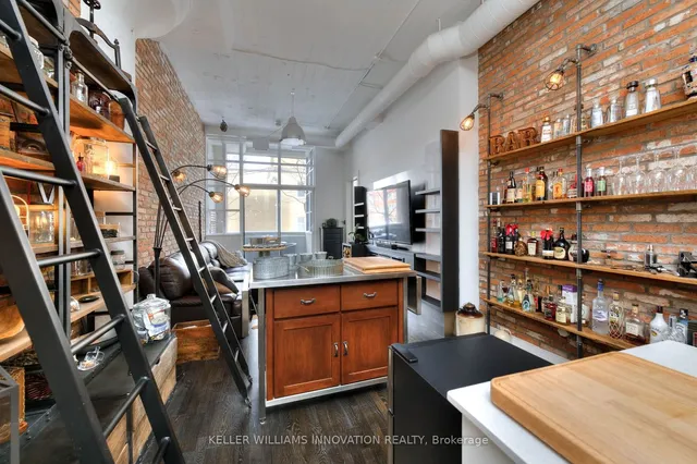 Additional image 25 of 112 Benton St Unit 224