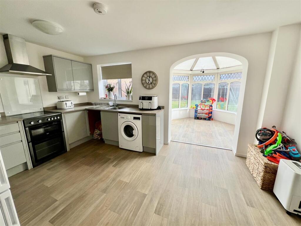 Additional image 13 of Detached Family Home - Desirable Location