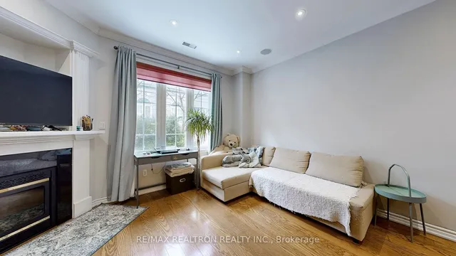 Additional image 13 of 11 Everson Dr Unit 303