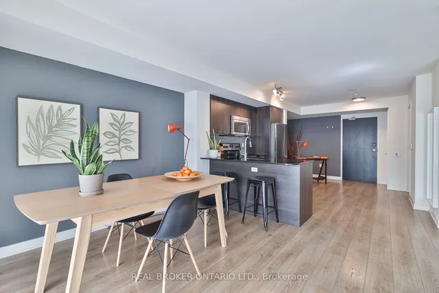 Additional image 5 of 78 Tecumseth St Unit 1004