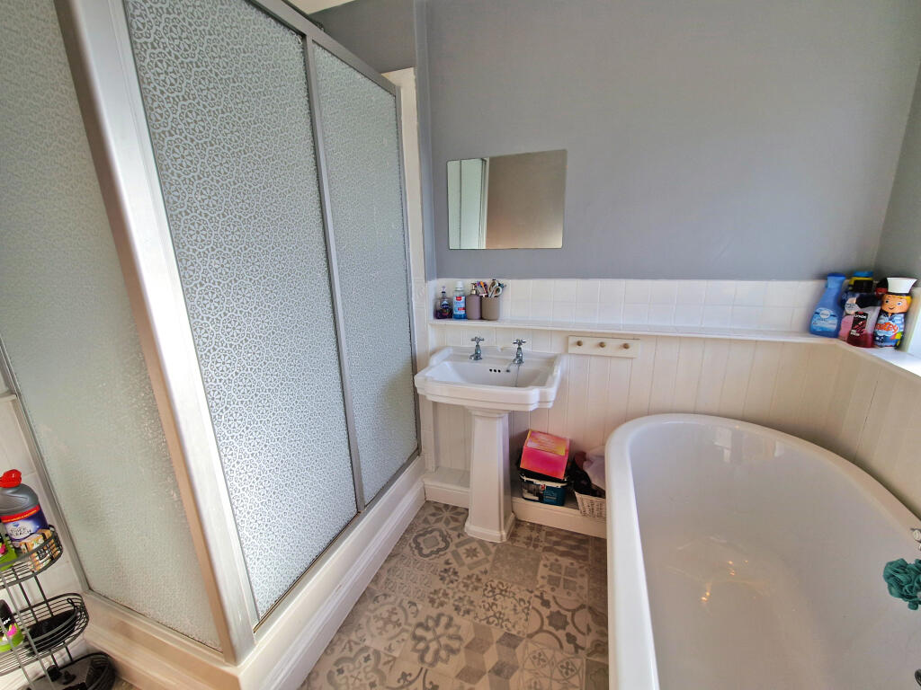 Additional image 14 of KINGS HILL, PORTHCAWL, CF36 5LD