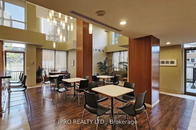 Additional image 38 of 70 High Park Ave Unit 1804