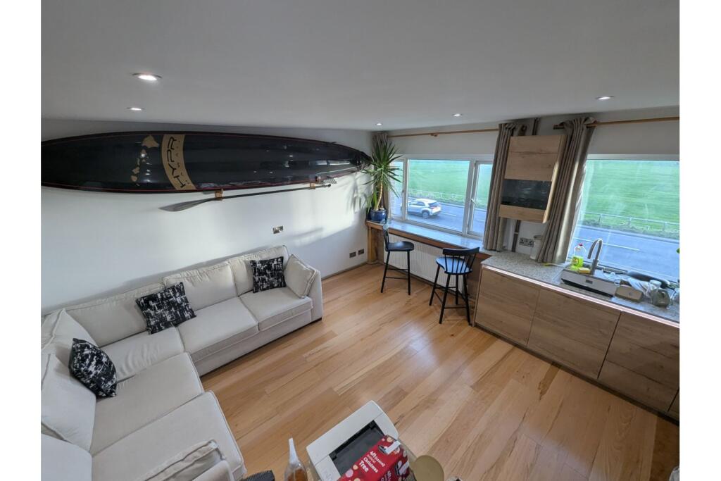 Additional image 6 of Brighton Road, Lancing, BN15