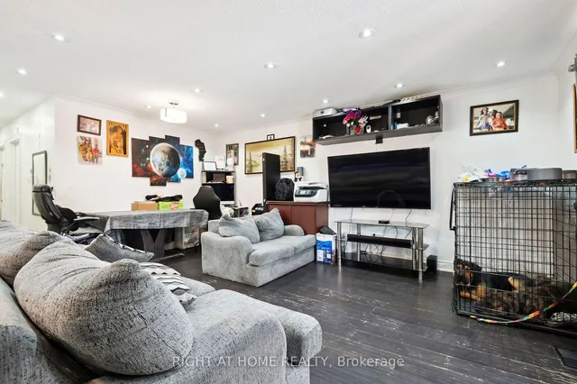 Additional image 3 of 22 Lynmont Rd