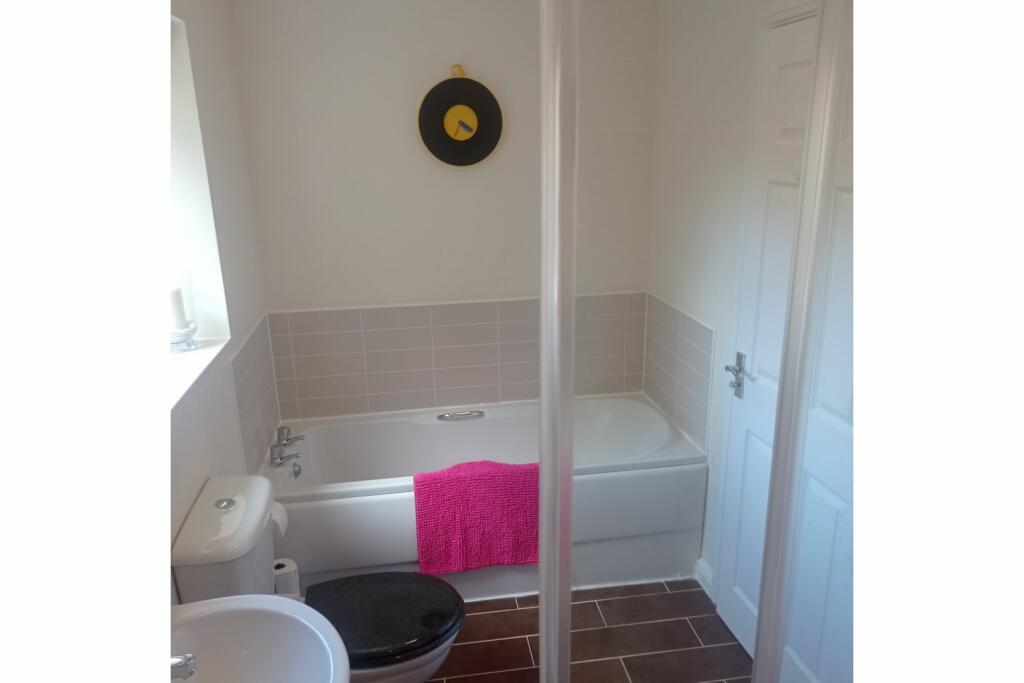 Additional image 14 of Meadow Way, Pontyclun, CF72