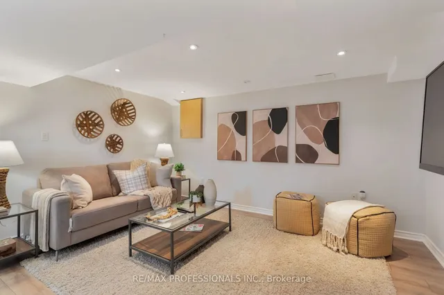 Additional image 30 of 128 Westrose Ave