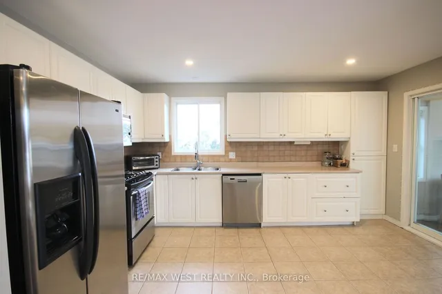 Additional image 13 of 10 Frances Ave