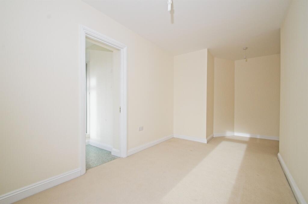 Additional image 15 of Lougher Gardens, Porthcawl