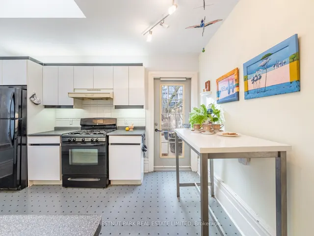 Additional image 27 of 126 Seaton St