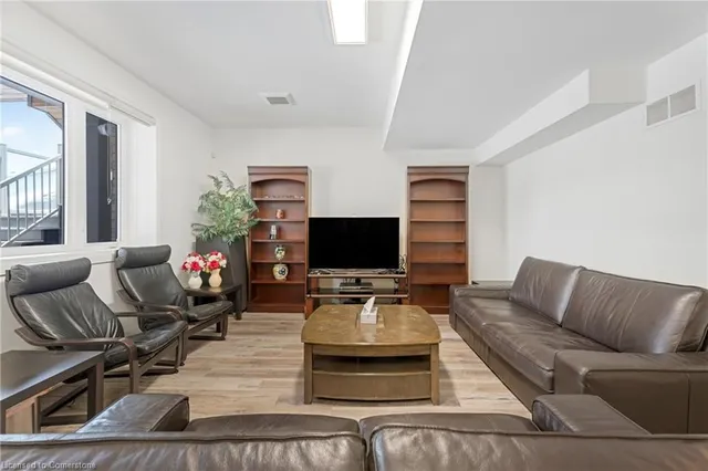 Additional image 46 of 1261 Mohawk Rd Unit 1