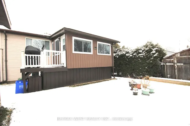 Additional image 38 of 10 Frances Ave