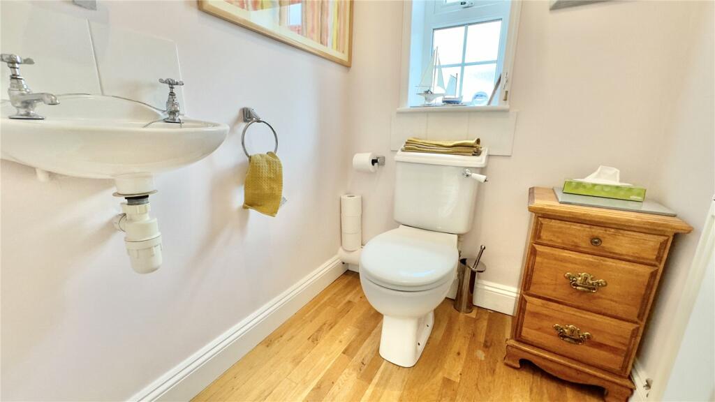 Additional image 20 of North Parade, Hoylake, Wirral, CH47