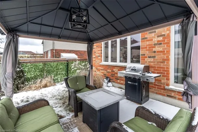 Additional image 35 of 39 Halo Street