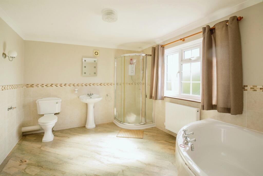 Additional image 15 of ., Llangan