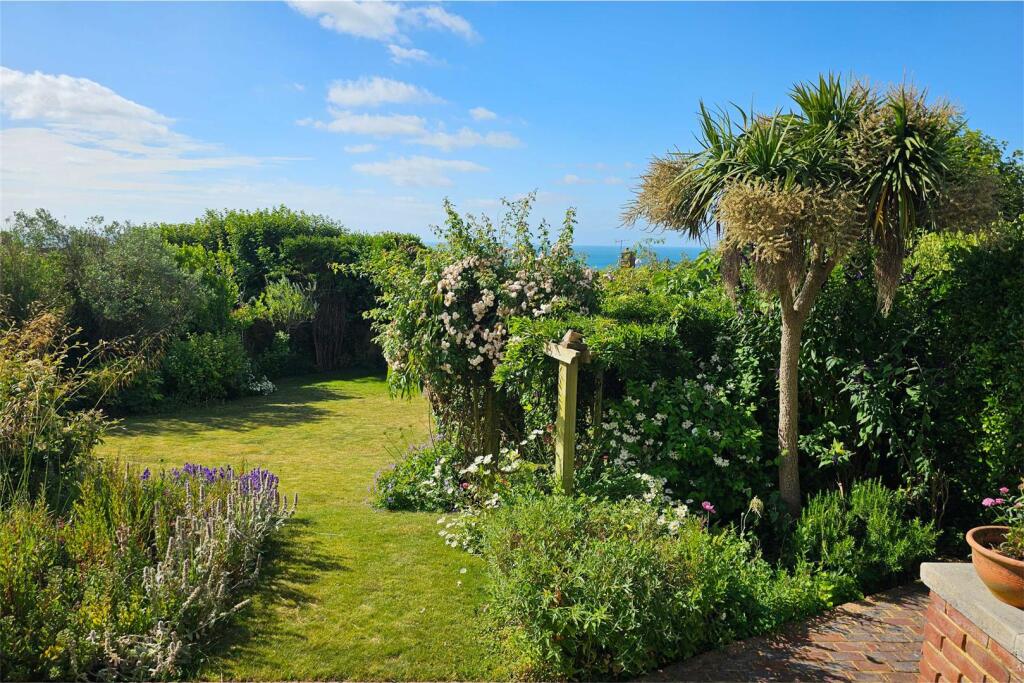 Additional image 24 of Roedean Crescent, Brighton