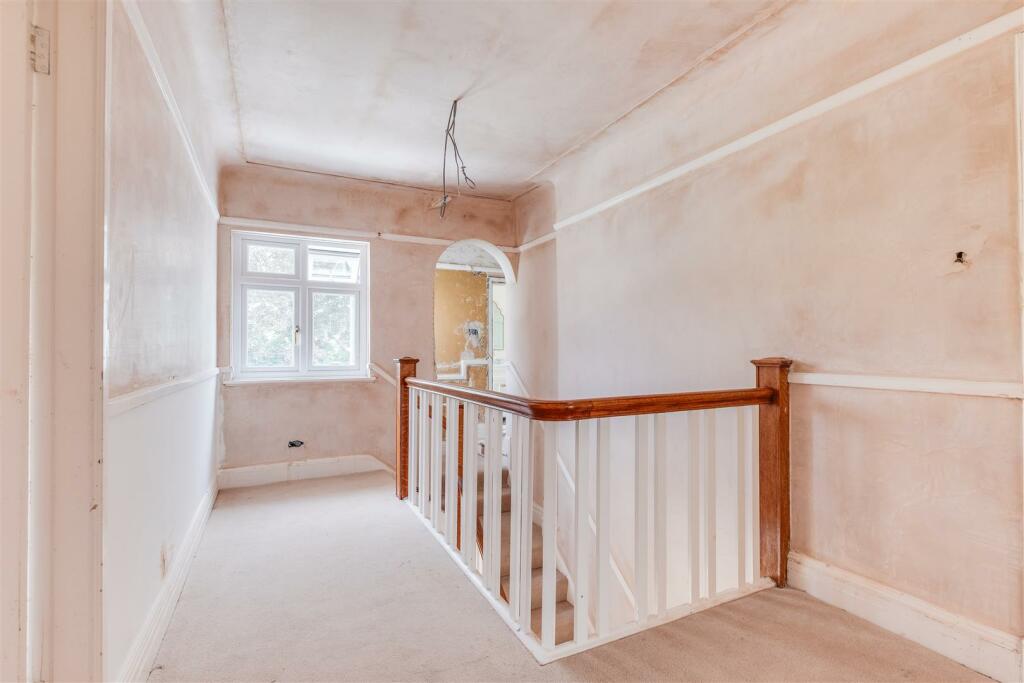 Additional image 35 of Earle Drive, Parkgate